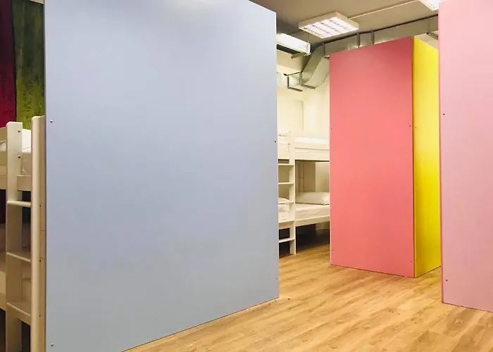 Bowling ホステル スプリト